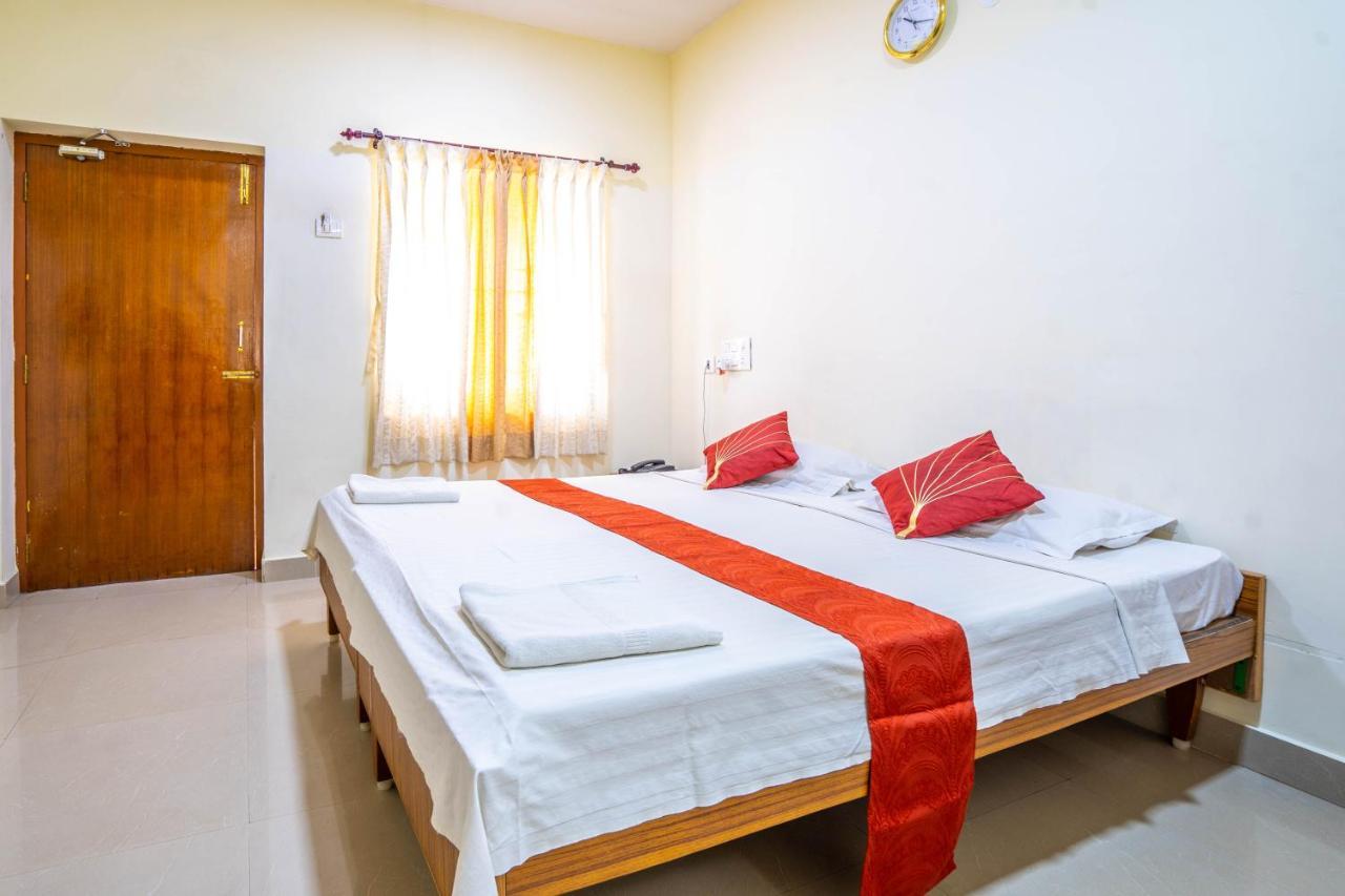 Hotel Tamilnadu - Thirukadaiyur Tirukkadaiyur Екстер'єр фото